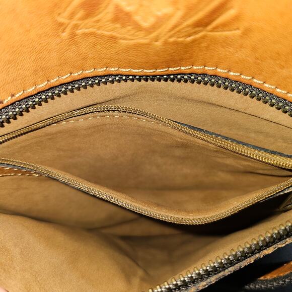 Patricia Nash Crossbody Camel Embossed Adjustable Strap Purse Medium Leather - Picture 8 of 13